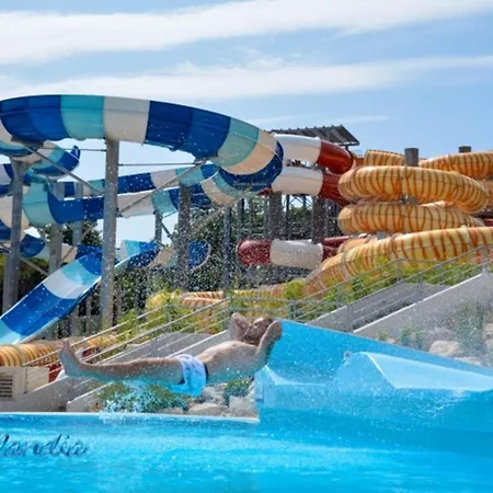 Villa Villa Gracia - Big House, Pool, Bbq, Playground & Table Tennis, Game Room With Billiards & Table Football, Pula, Istria Pula